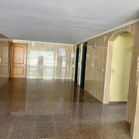 Neptuno Playa アパート *