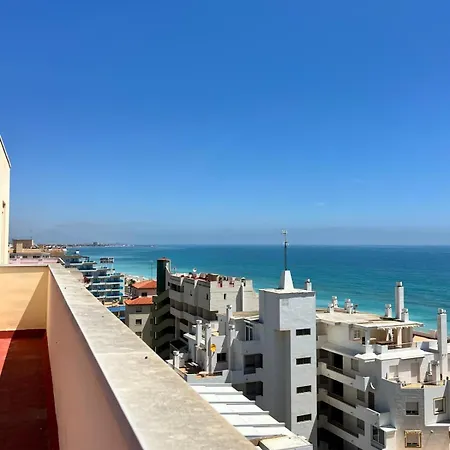 Neptuno Playa アパート